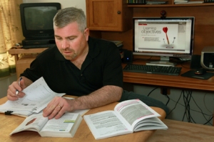 Photo of Rodney Donald Studying for NLC online degree